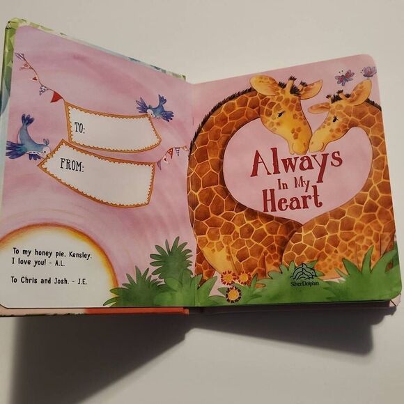 Set of Two Valentines Day Themed Board Books NWT - Picture 6 of 7
